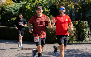 S úsměvem se i těch 21 km běží líp!