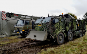 8_vyprostovaci_vozidlo_na_podvozku_tatra_t-815-7_v_8x8_autor_cetar_milan_hlavaty_141._zasobovaci_prapor.jpg