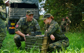 mhm02487lr2.jpg